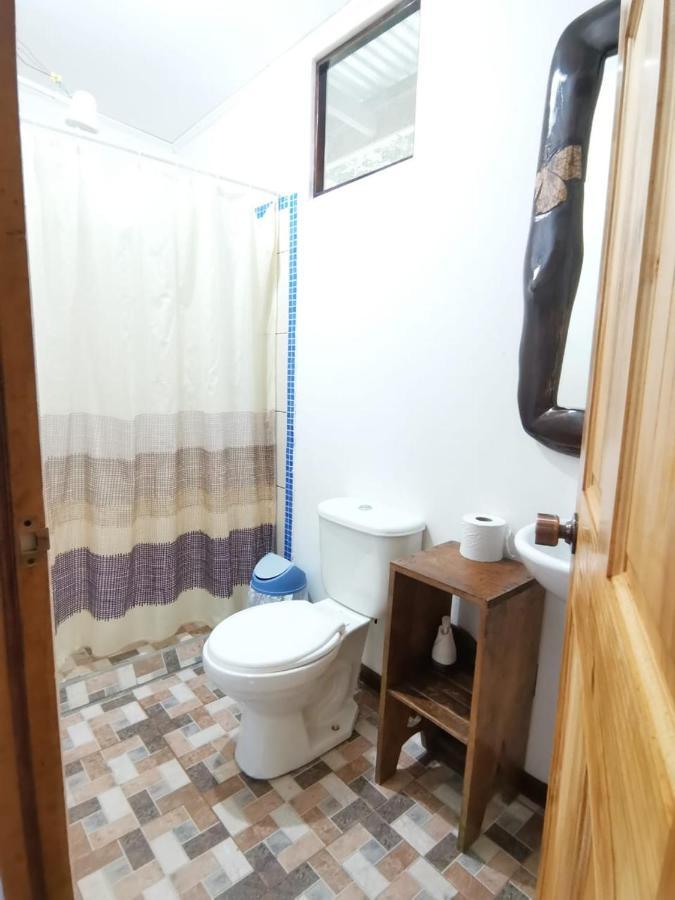 Casita Happy Feet And Tours Corcovado Drake Bay Exterior foto