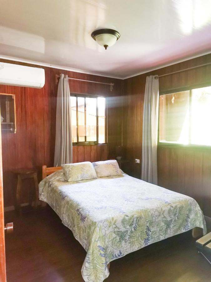 Casita Happy Feet And Tours Corcovado Drake Bay Exterior foto