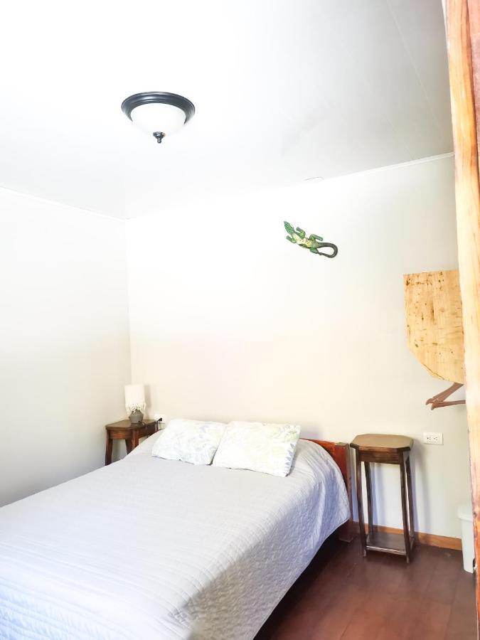 Casita Happy Feet And Tours Corcovado Drake Bay Exterior foto
