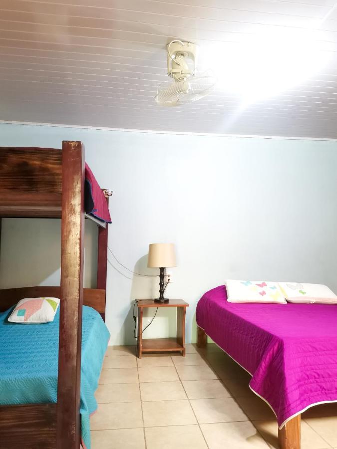 Casita Happy Feet And Tours Corcovado Drake Bay Exterior foto